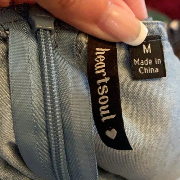 🥑FREE🥑 w/any FP purchase HeartSoul Denim Romper in Blue - Picture 3 of 3